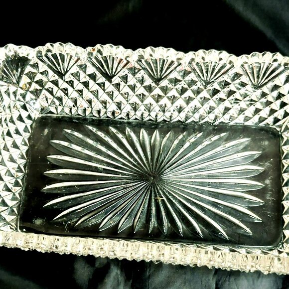 Vintage Cut Glass Strawberry Diamond Fan Pattern Rectangular Serving Dish - Picture 4 of 5